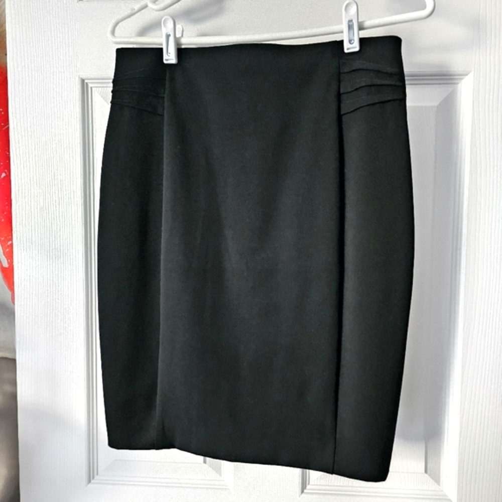 HP🎉 Express Black Pleated Pencil Skirt - Size 8 - Picture 3 of 12